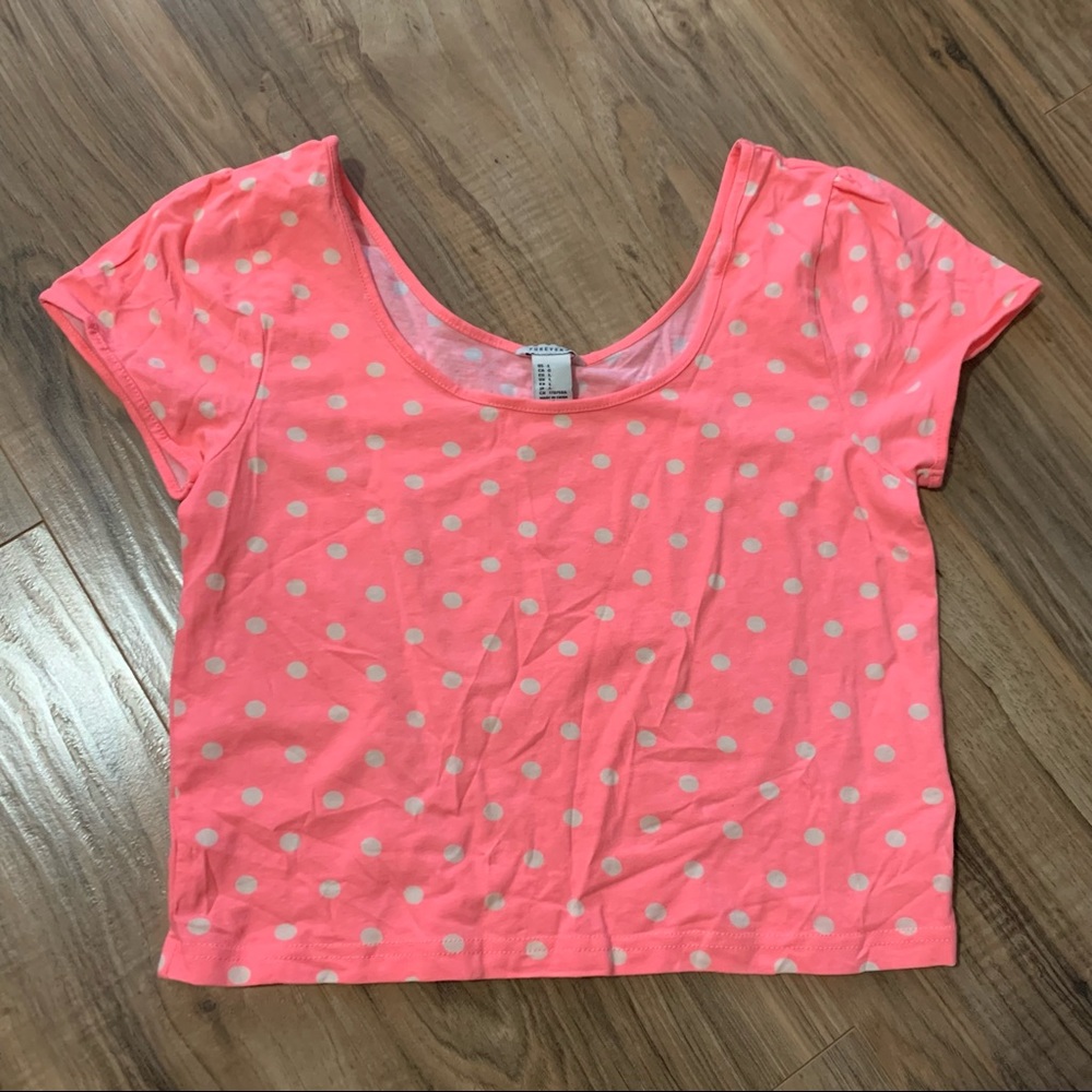 ✨2 FOR $25✨ Pink Polka Dot Cropped tee